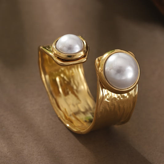 Pärl Embrace Ring