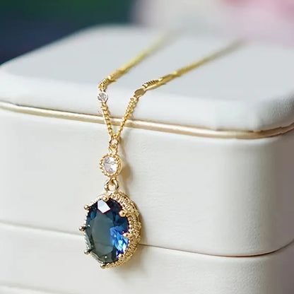 Thessia Lunebray Halsband | Guld