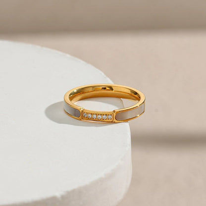 Gabrielle Diamant Simulant Guld Ring