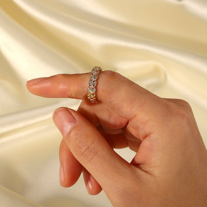 Camille Guld Mönstrad Ring