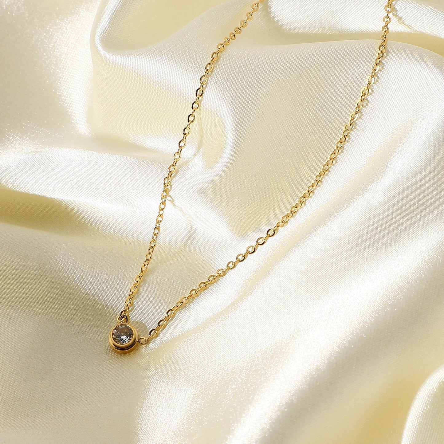 Kira Guld Halsband
