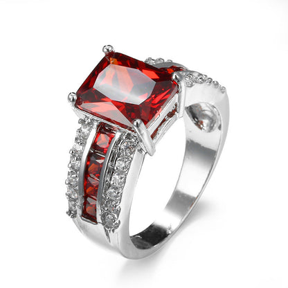 Kassira Redmont Ring | Vitguld