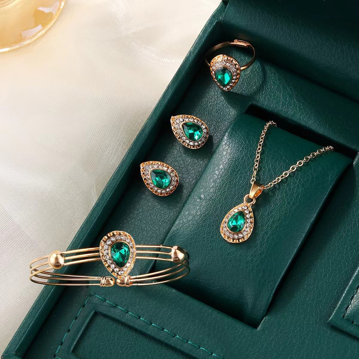 Noémie Glastra Smycke Set | Guld