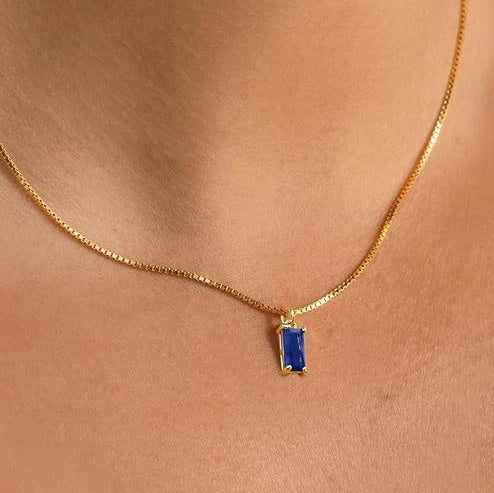 Minimalistisk Safir Hänghalsband | Vitguld