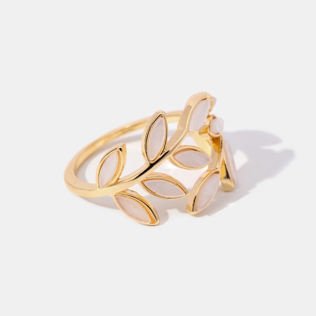 Guld Leaf Motif Ring