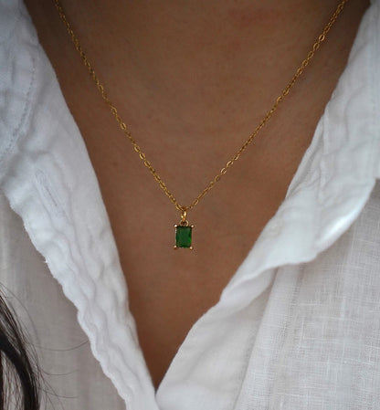 Emi Grön Halsband